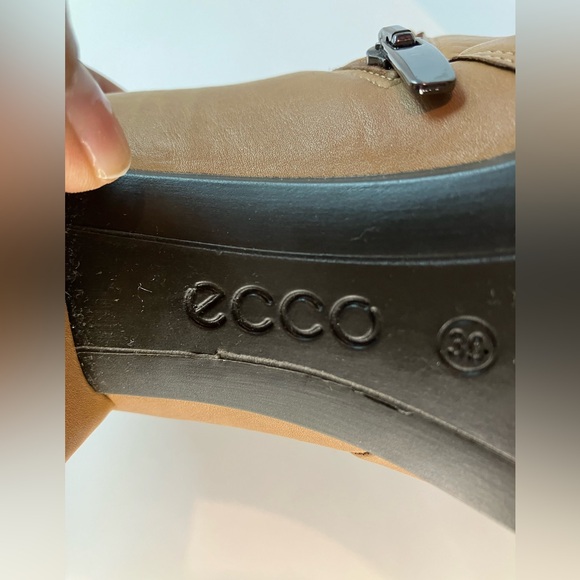 ECCO Womens Ankle Booties Camel 2-inch Heels Zip Up size 8 - Picture 4 of 6